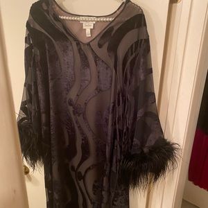Valentino From Neiman Marcus Lounging Grown Size M